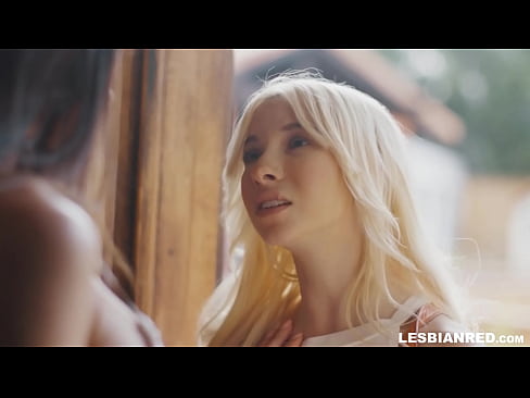 ❤️ Tyttö tulee kotiin muutamaa kuukautta myöhemmin ja päätyy syömään äitipuolensa pillua ❤️ Kova porno at fi.xxxpornimages.ru